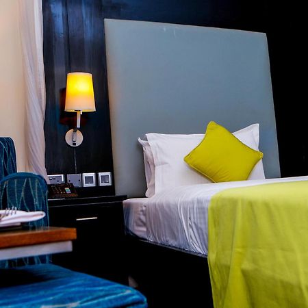 Acacia Premier Hotel Kisumu Exteriör bild
