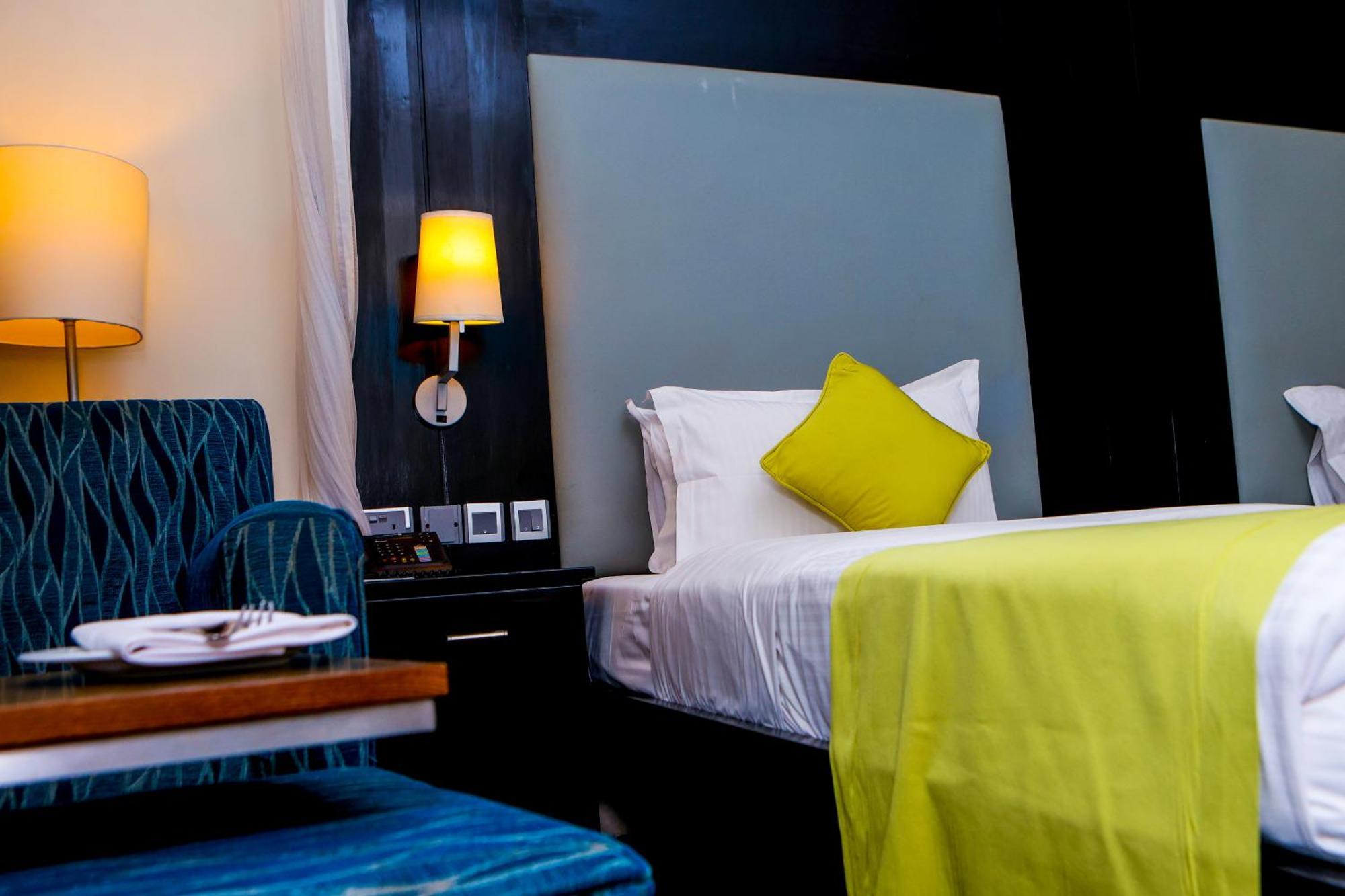 Acacia Premier Hotel Kisumu Exteriör bild